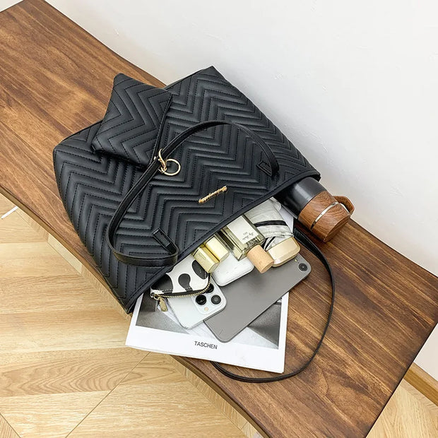 Large Capacity Tote Bag Wavy Grain Daily