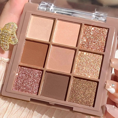 Luxurious 9-18 color eyeshadow palette - Velvet matte and shimmer