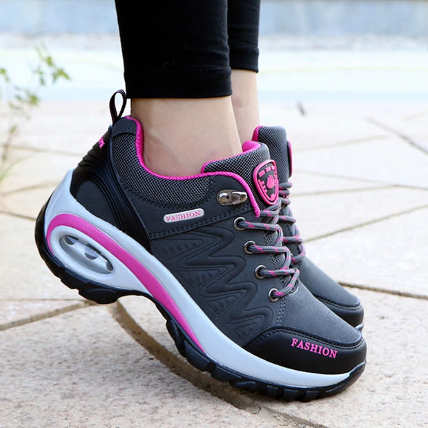 Hiking Woman Sports Shoes